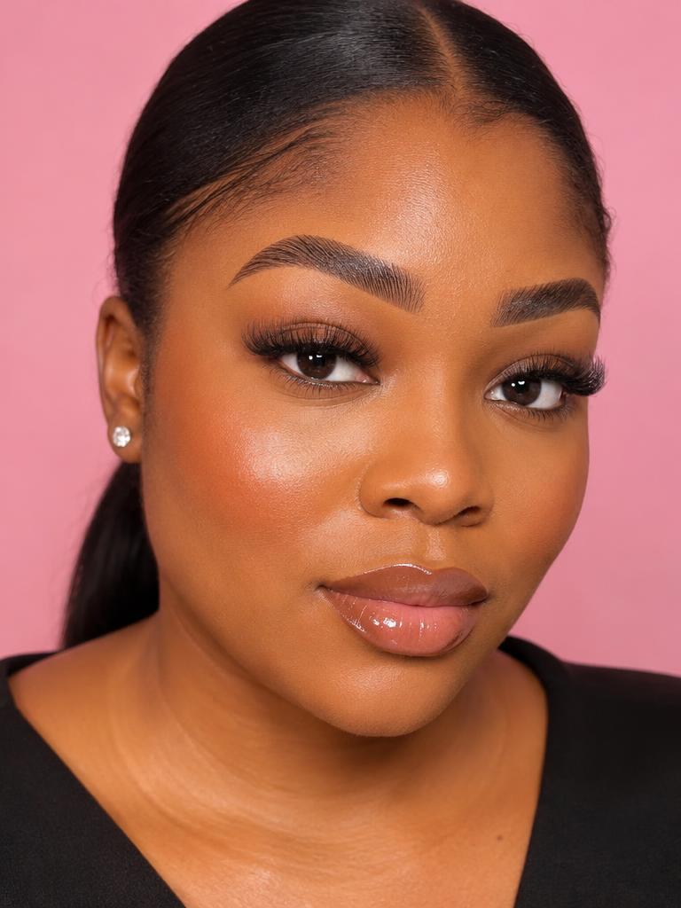 Sculpted brows and full defined lashes
