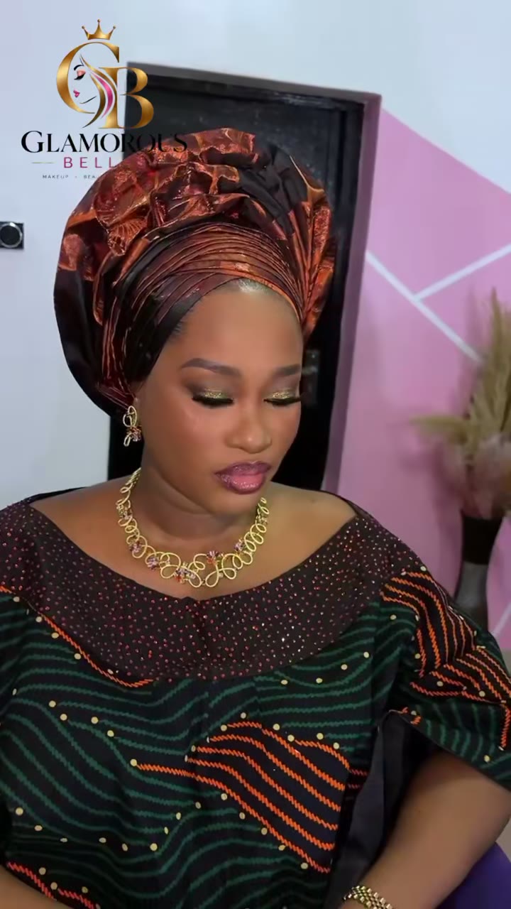 Metallic gele and glam reel